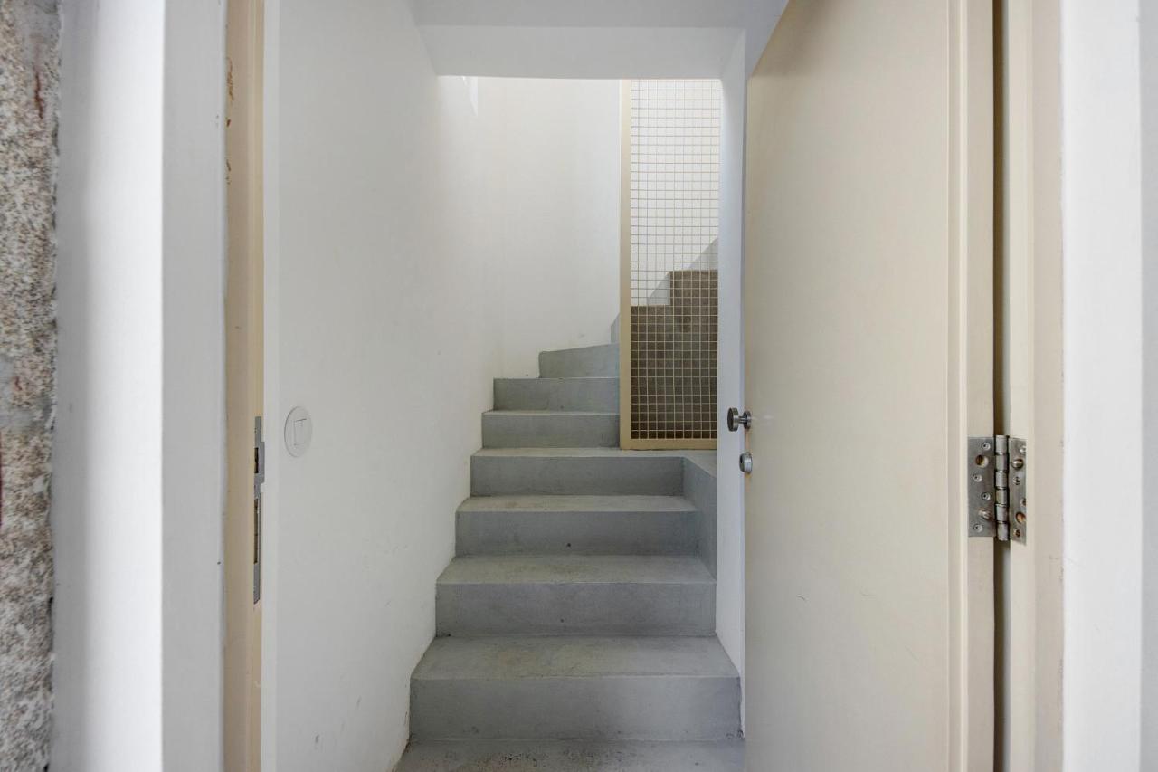 Appartamento Crooked Floor House - Attic OOporto Esterno foto